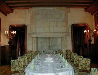 Hotel Chateau De Busset 3*